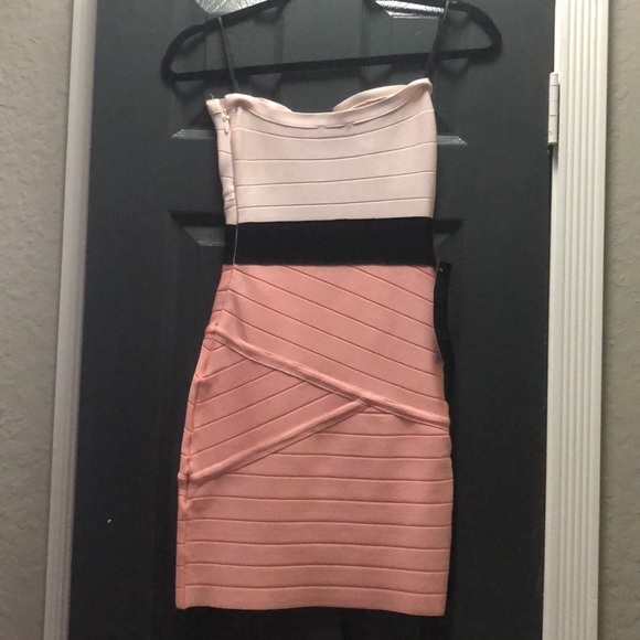 Bebe dress - Picture 2 of 4